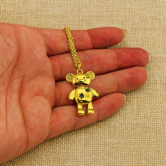 18K Gold Filled Teddy Bear Pendant Necklace. - Picture 3 of 3